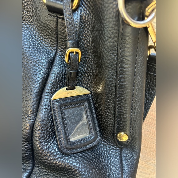 100% Authentic Prada Vitello Black Leather Bag - Picture 3 of 6